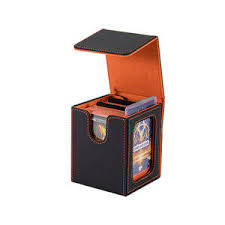 Window Display Deck Box with Leather
